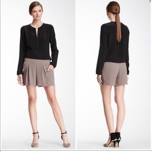 BCBG Max Azria Micah Shorts - Small